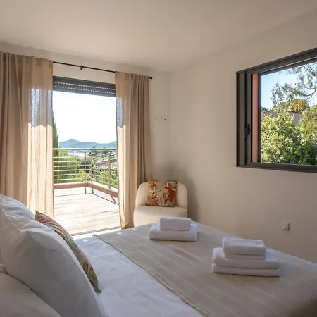 Villa Spinella - Tarra Zuria *